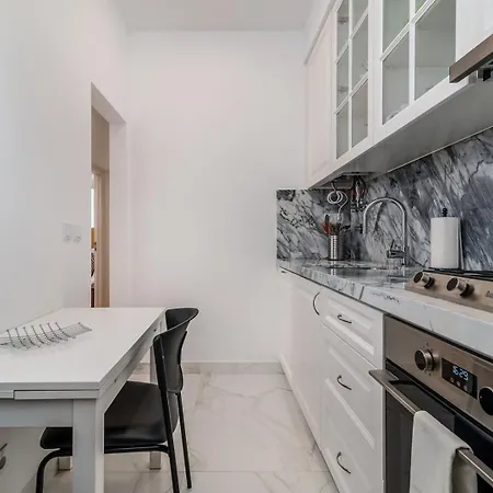 Guestready - Modern 2bedroom In Graça Appartement